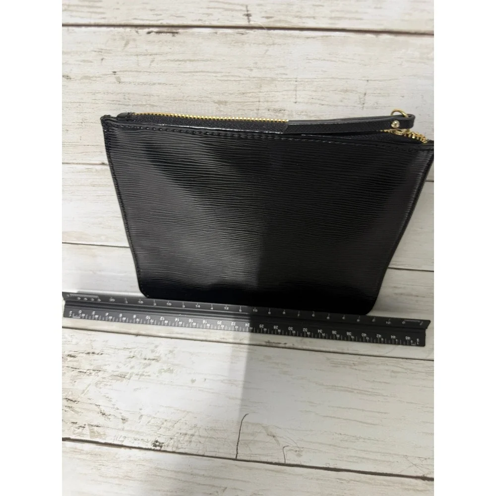Black Textured Ribbed Faux Leather Clutch Pouch Gold Zipper Wristlet‎ Bag Slim
